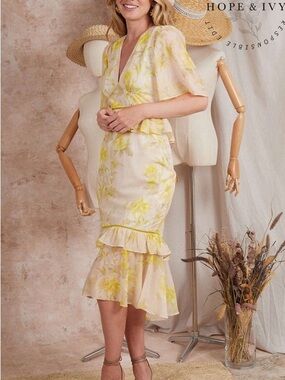 Hope & Ivy Yellow Floral Ruffle Midi Dress